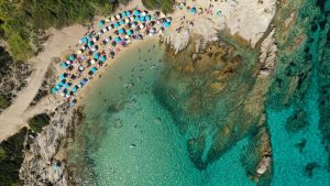 Kavourotripes beach